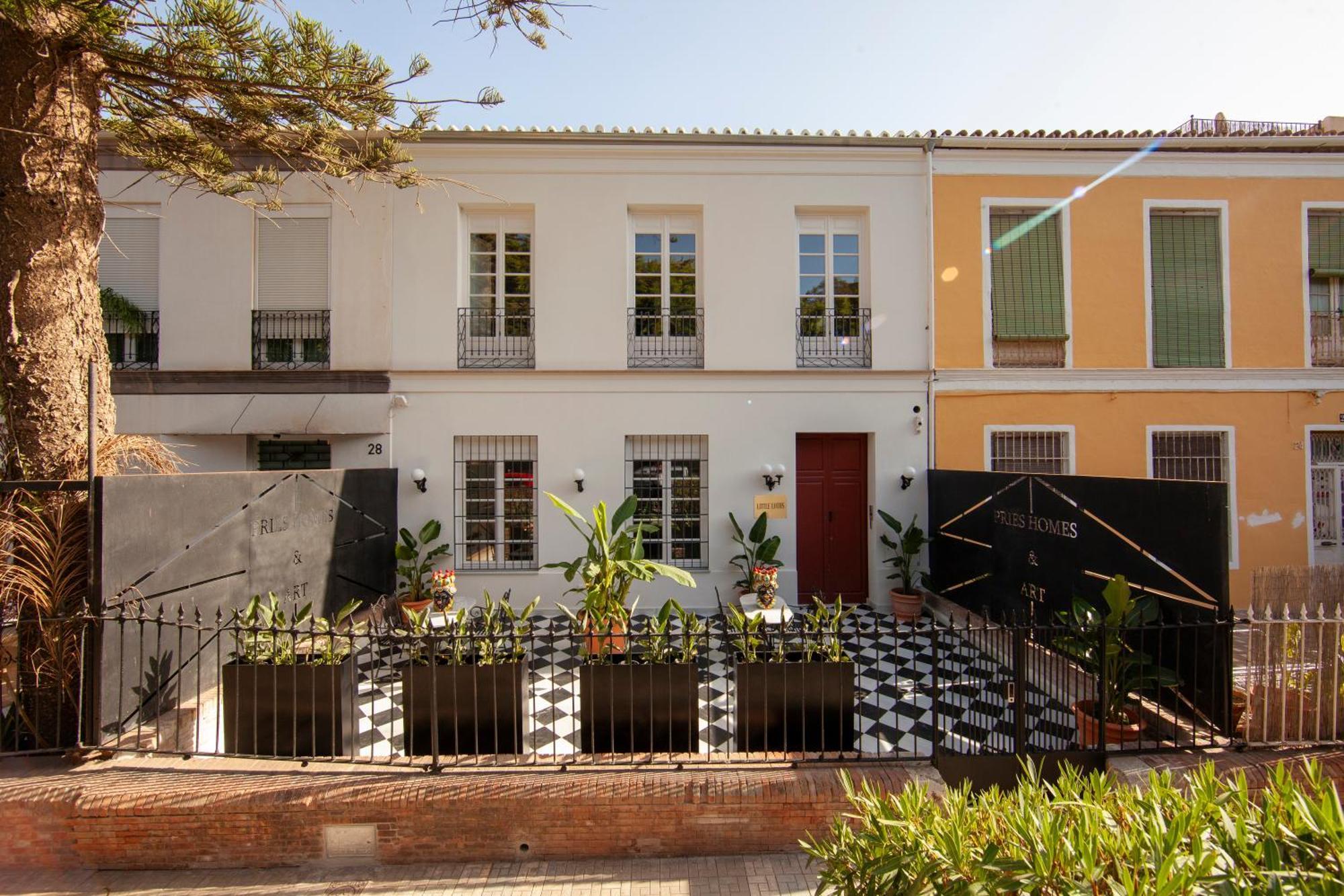 Pries Homes - Little Lotus Málaga Exterior foto